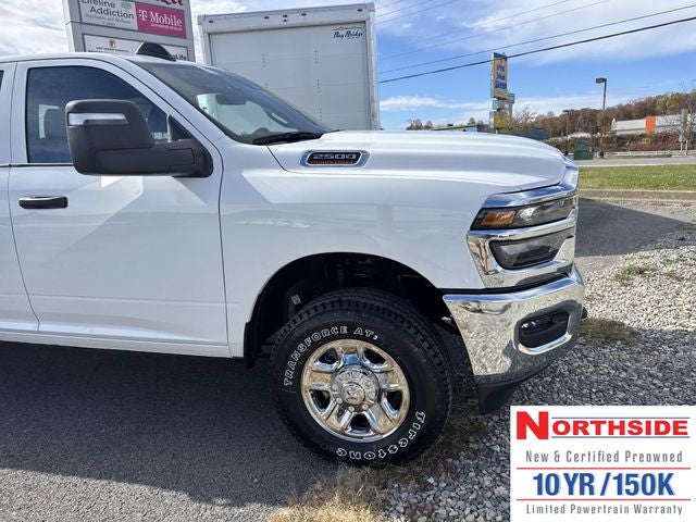 2026 RAM 2500 RAM 2500 TRADESMAN CREW CAB 4X4 8' BOX