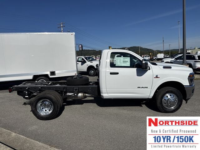 2026 RAM 3500 RAM 3500 BIG HORN CHASSIS REGULAR CAB 4X4 60' CA