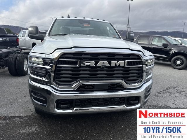 2026 RAM 3500 RAM 3500 TRADESMAN CREW CAB CHASSIS 4X4 60' CA