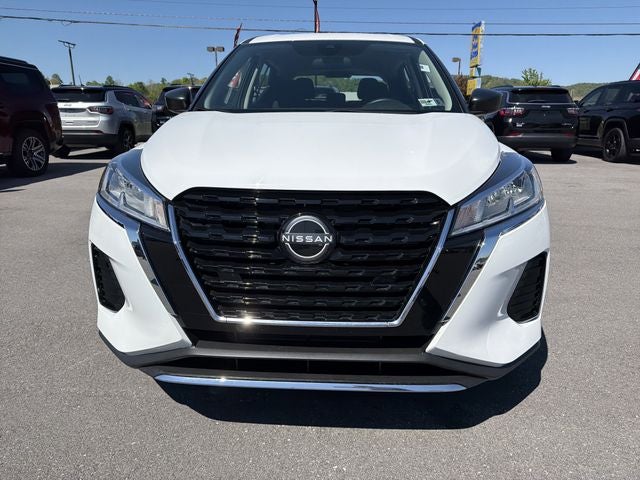 2023 Nissan Kicks S