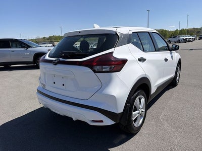 2023 Nissan Kicks S