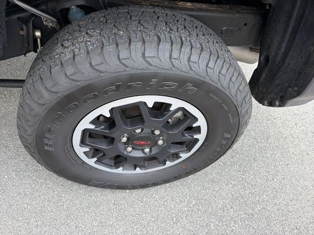2025 Toyota Tacoma TRD Off-Road