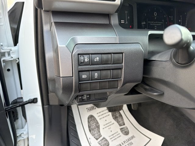 2025 Toyota Tacoma 4WD SR5