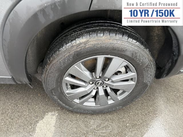 2025 Nissan Pathfinder SV 4WD