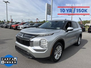 2025 Mitsubishi Outlander ES