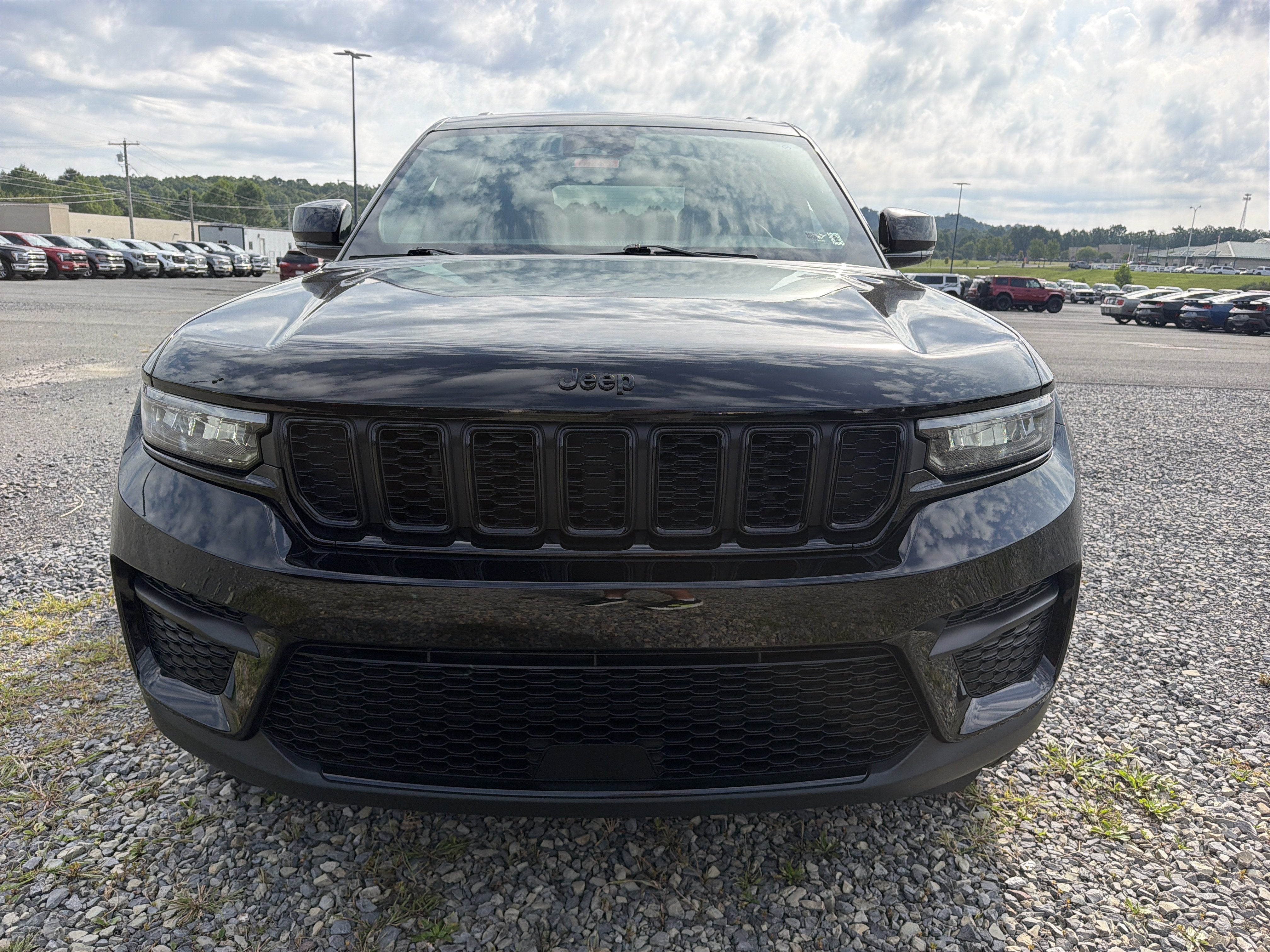 2025 Jeep Grand Cherokee Altitude