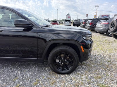 2025 Jeep Grand Cherokee Altitude
