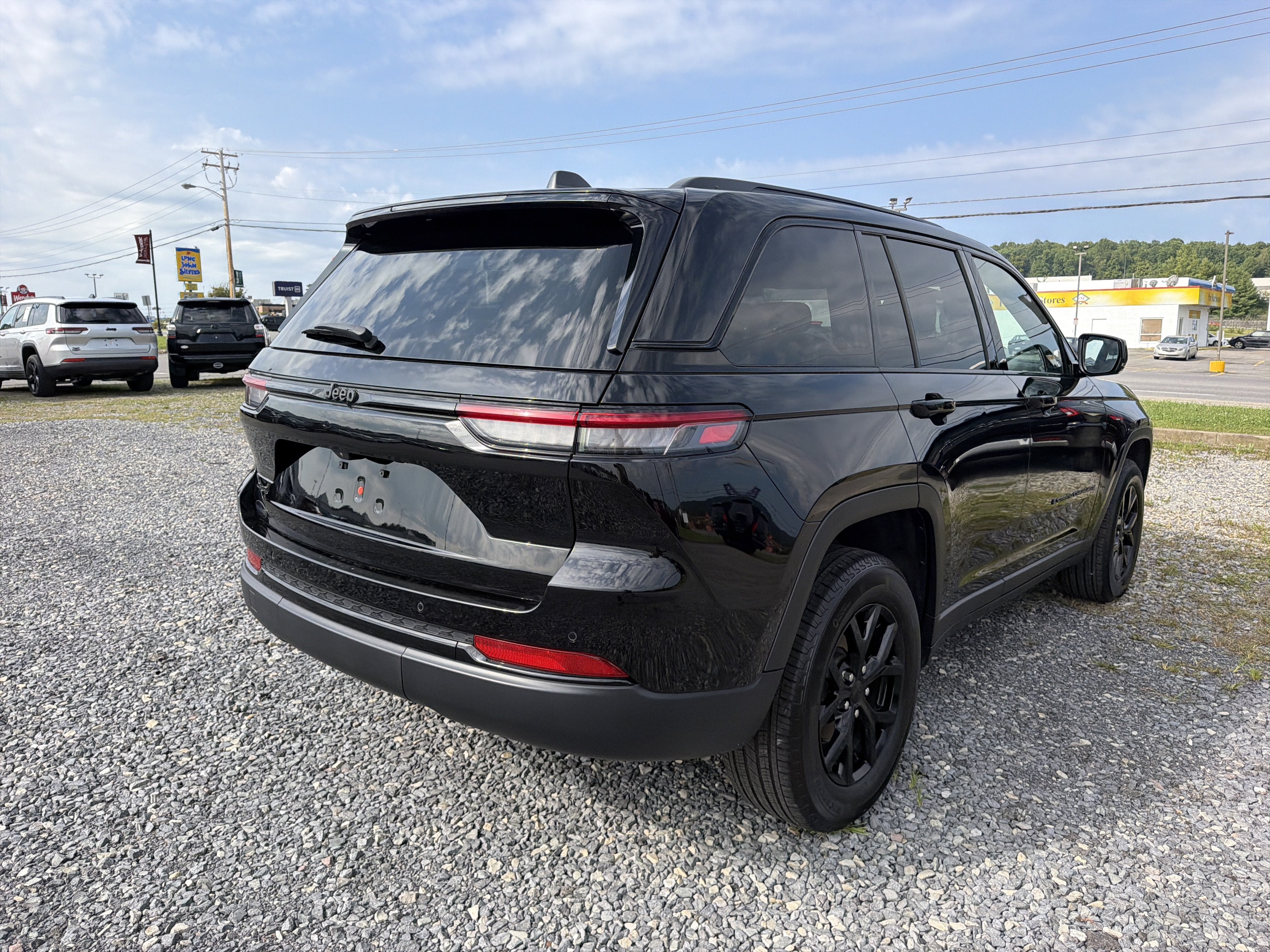 2025 Jeep Grand Cherokee Altitude