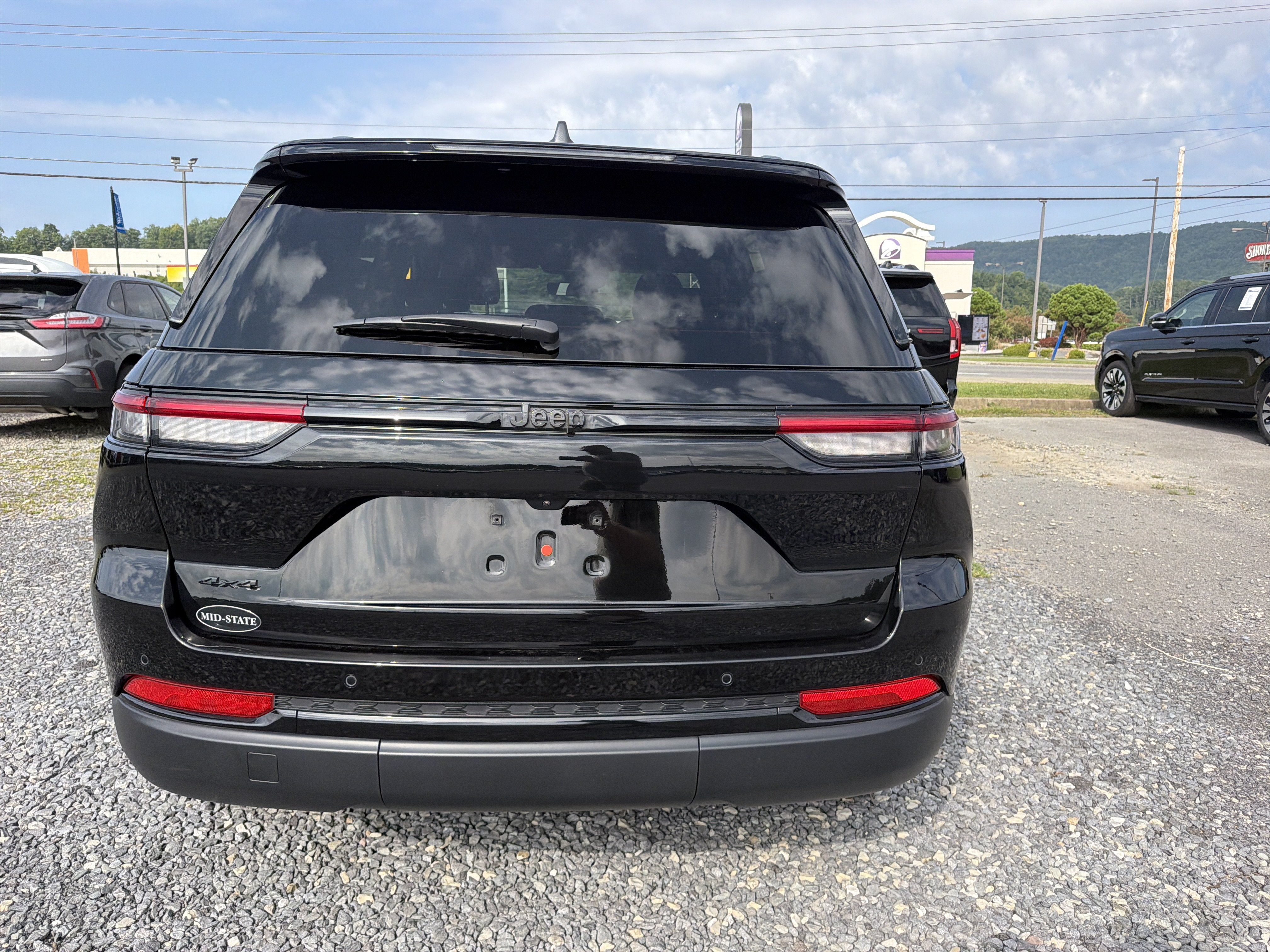 2025 Jeep Grand Cherokee Altitude