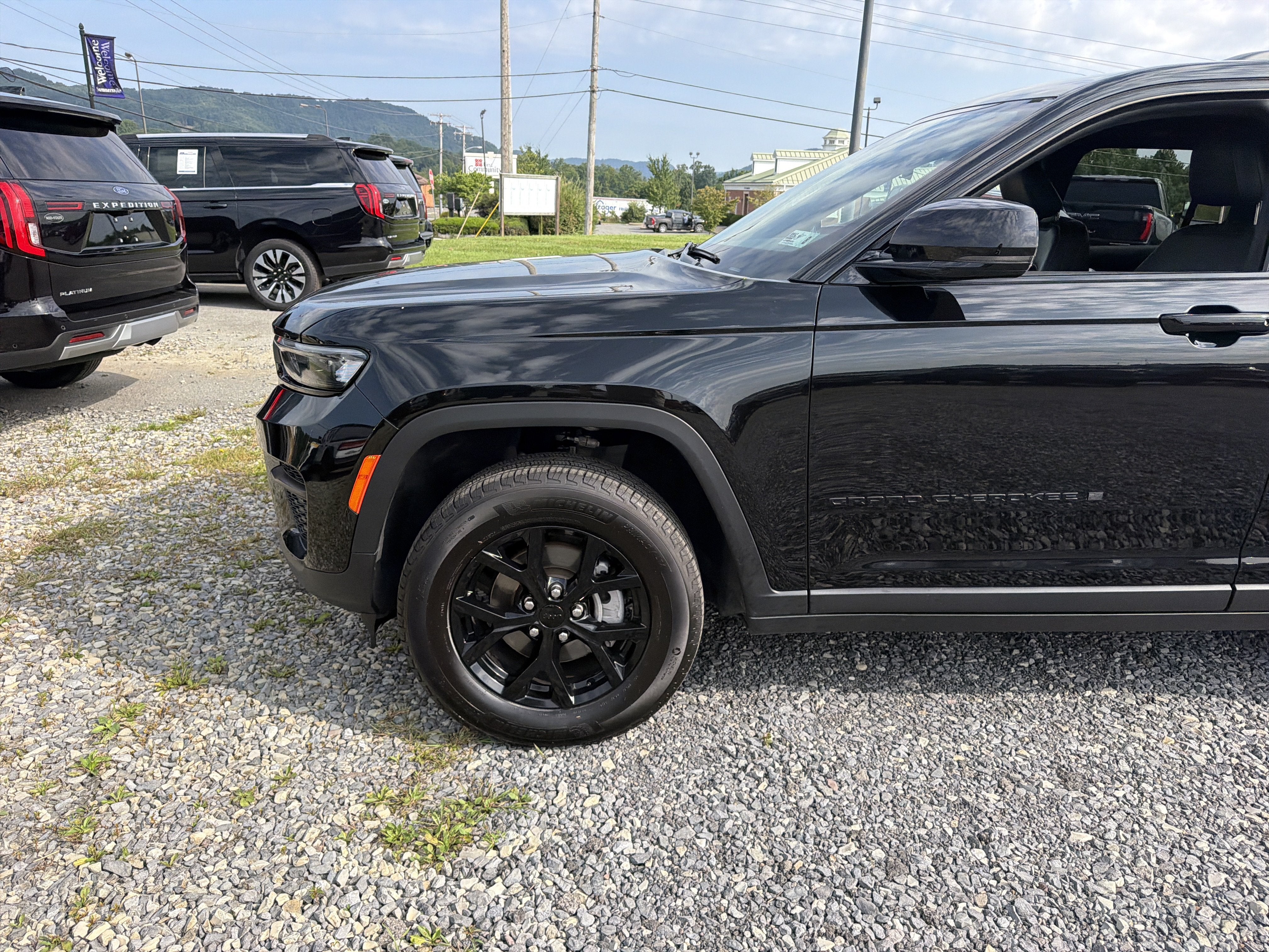 2025 Jeep Grand Cherokee Altitude