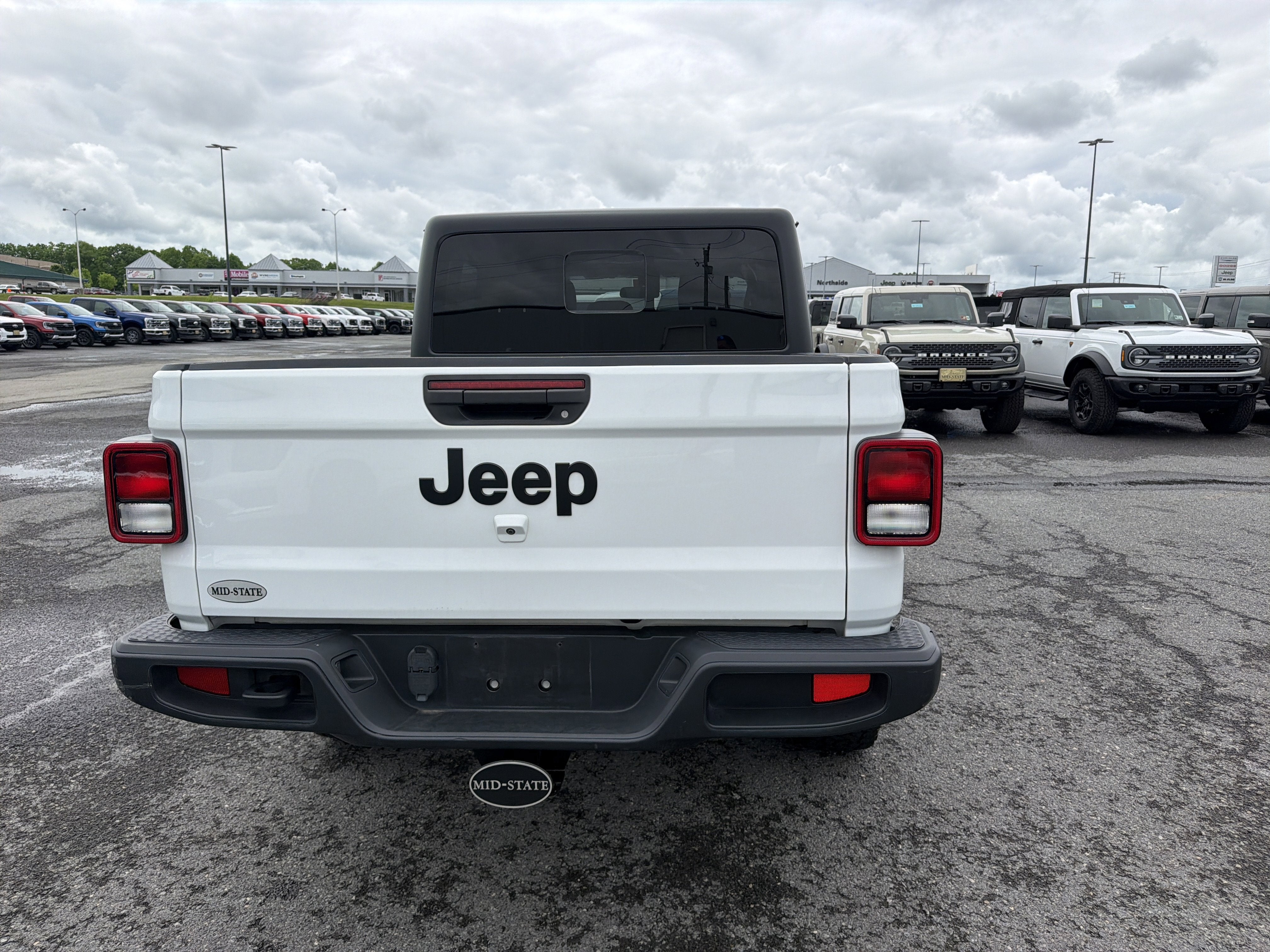 2023 Jeep Gladiator Sport S