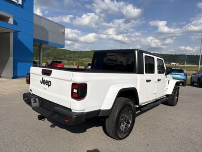 2024 Jeep Gladiator Sport