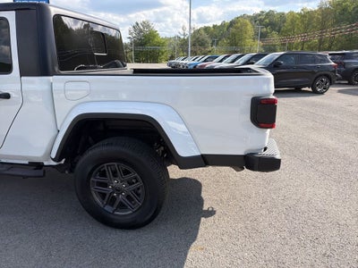 2024 Jeep Gladiator Sport