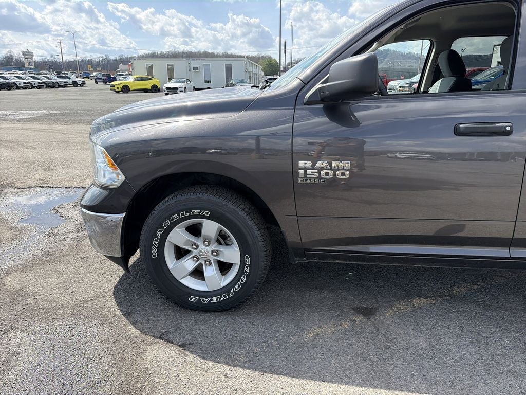 2024 RAM 1500 Classic SLT