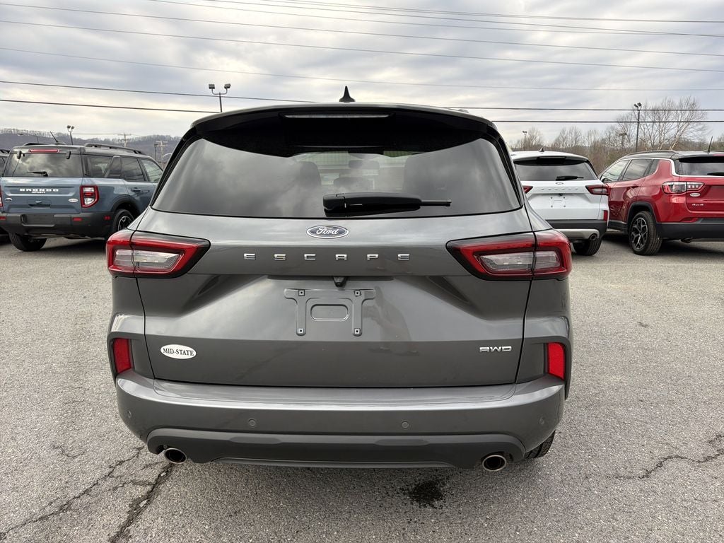 2023 Ford Escape ST-Line Elite