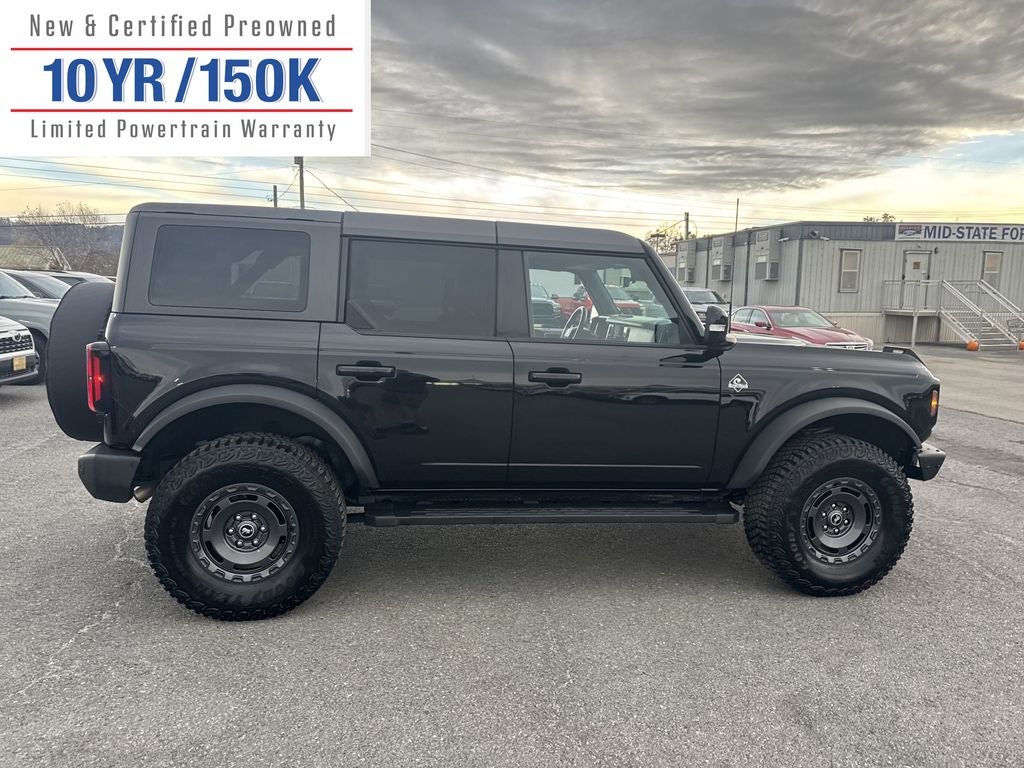 2024 Ford Bronco Outer Banks