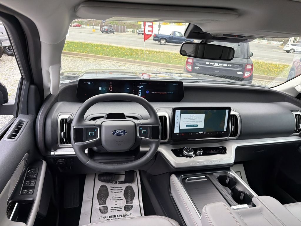 2025 Ford Expedition Active