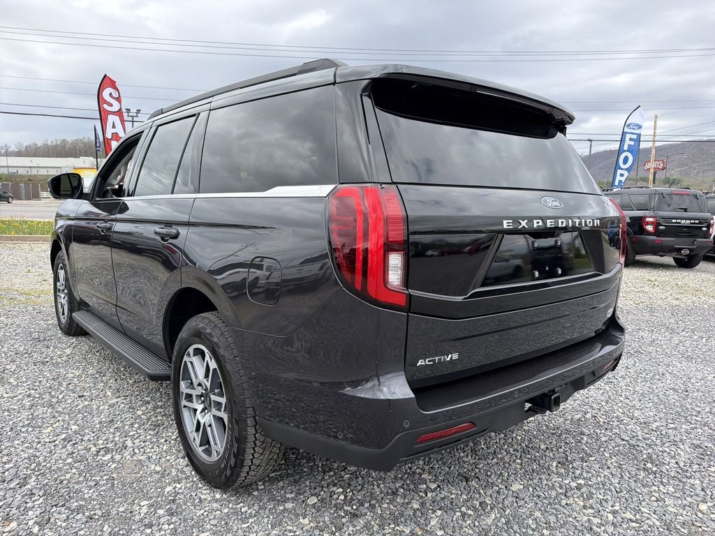 2025 Ford Expedition Active