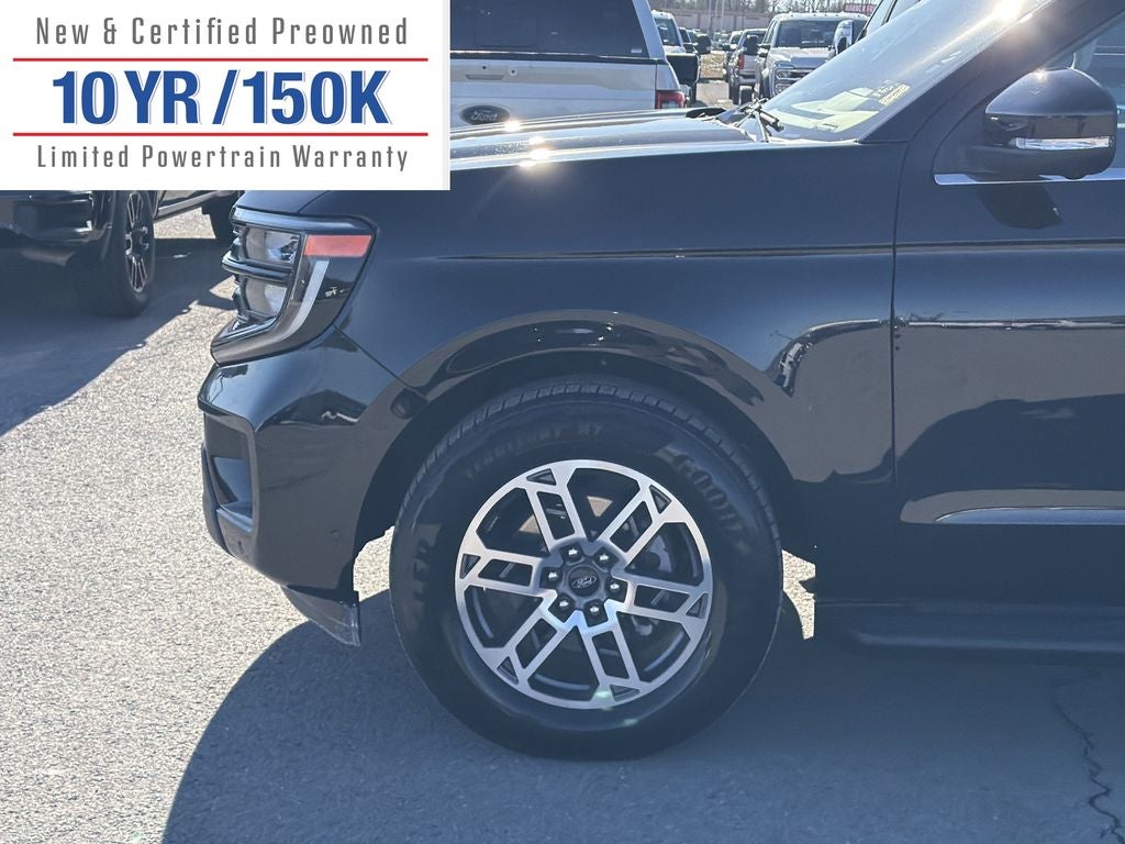 2025 Ford Expedition Active