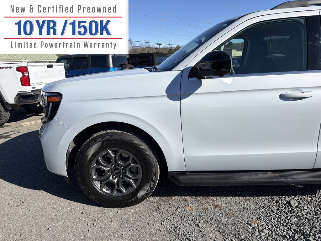 2025 Ford Expedition Active