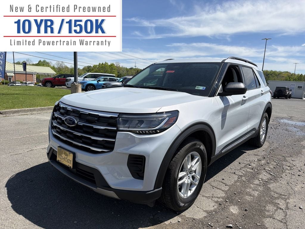 2025 Ford Explorer Active