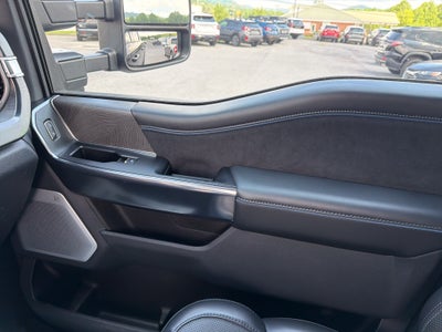2025 Ford Super Duty F-250 SRW Platinum
