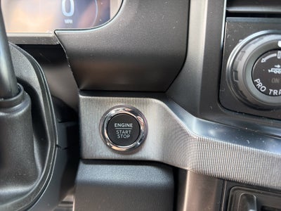 2025 Ford Super Duty F-250 SRW Platinum