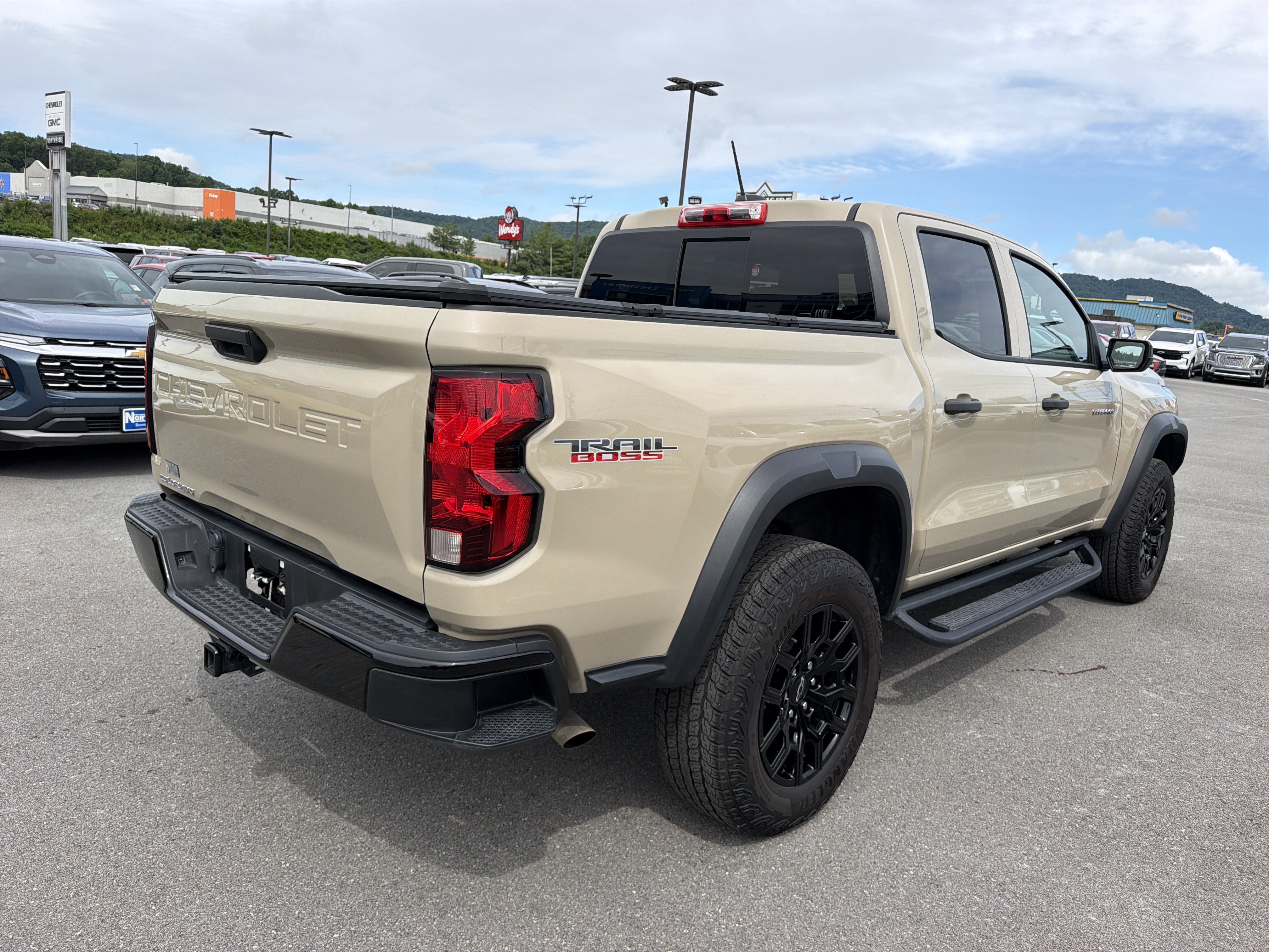 2024 Chevrolet Colorado 4WD Trail Boss