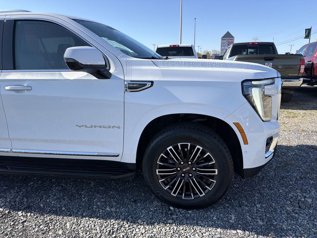 2025 GMC Yukon Elevation