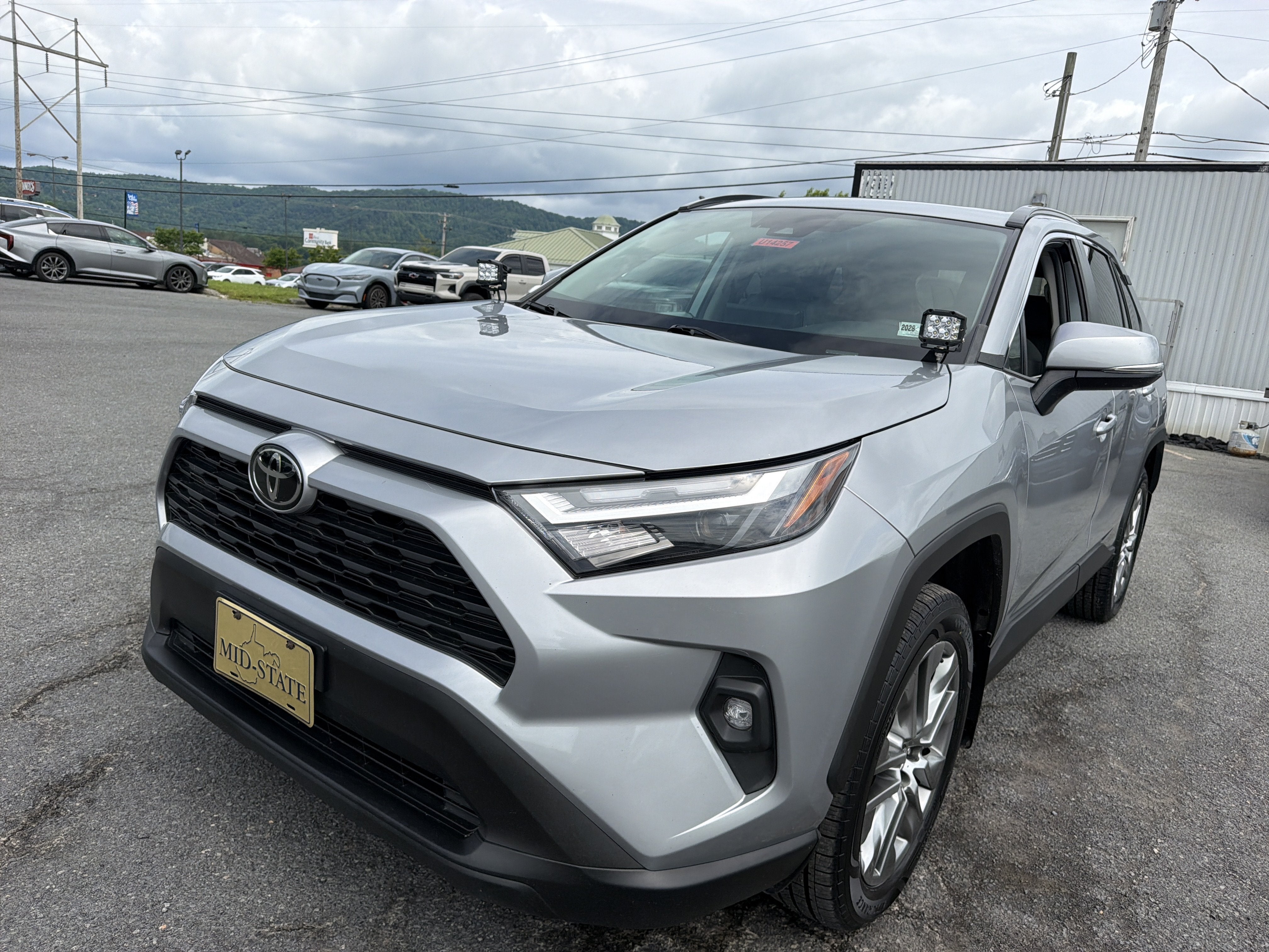 2022 Toyota RAV4 XLE Premium