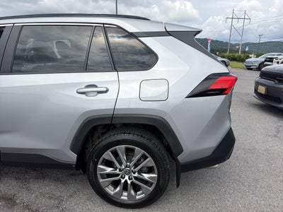 2022 Toyota RAV4 XLE Premium