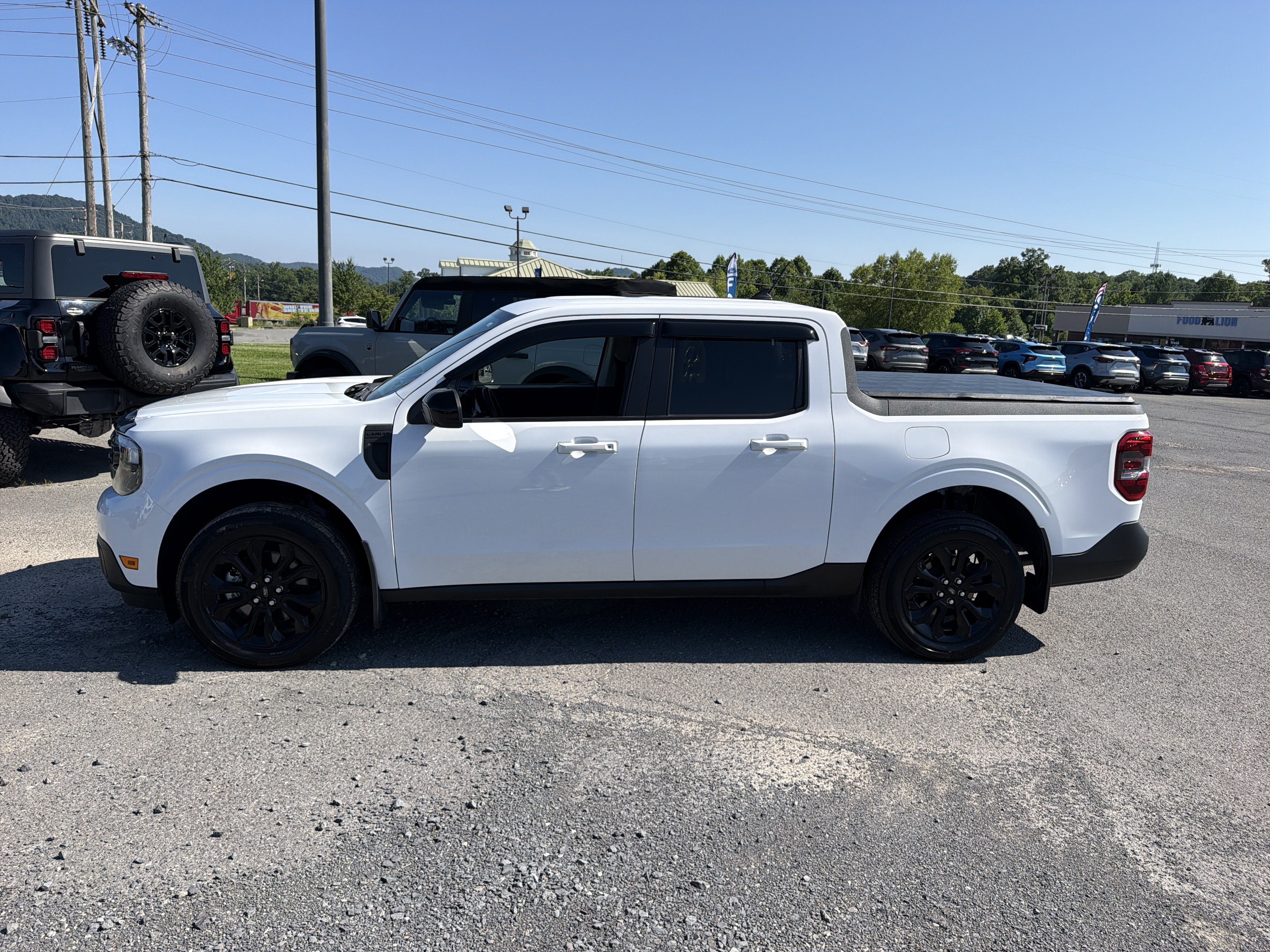2024 Ford Maverick LARIAT