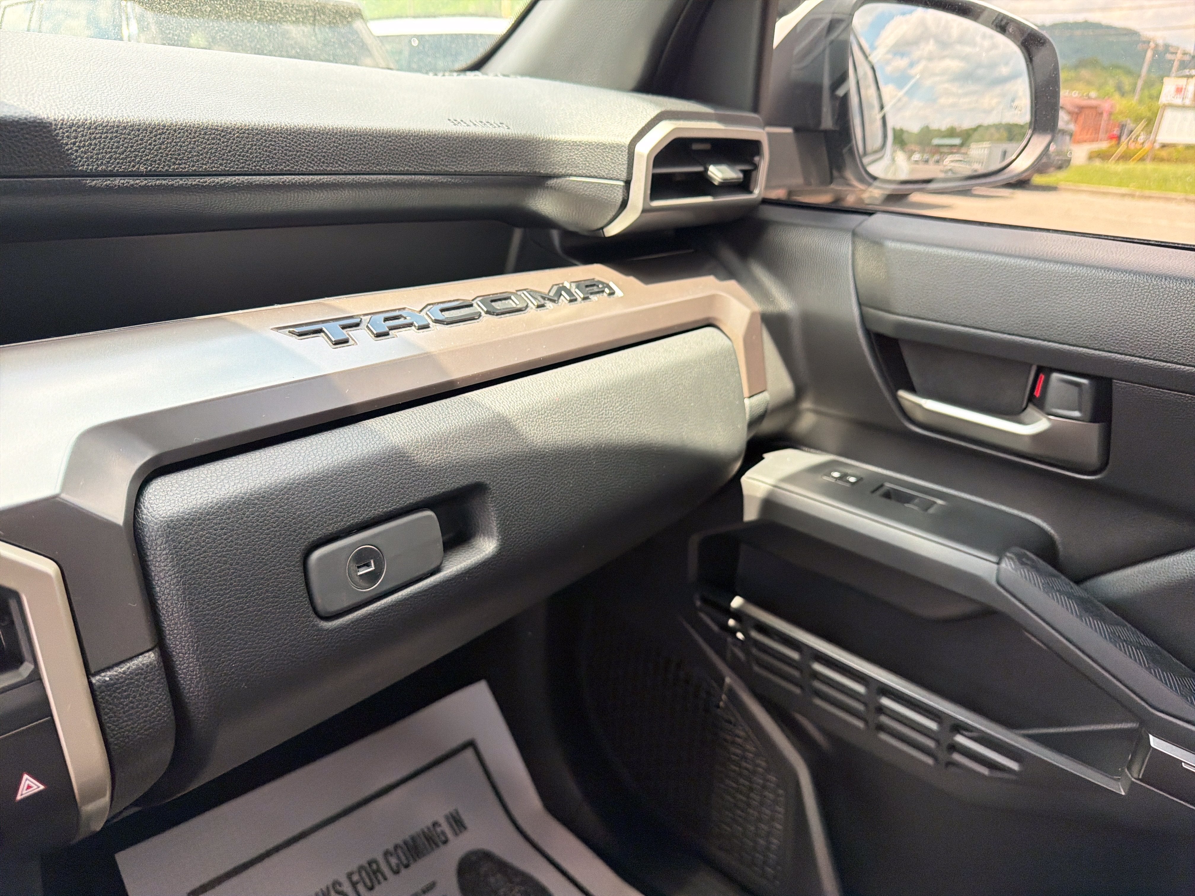 2025 Toyota Tacoma 4WD TRD Off Road