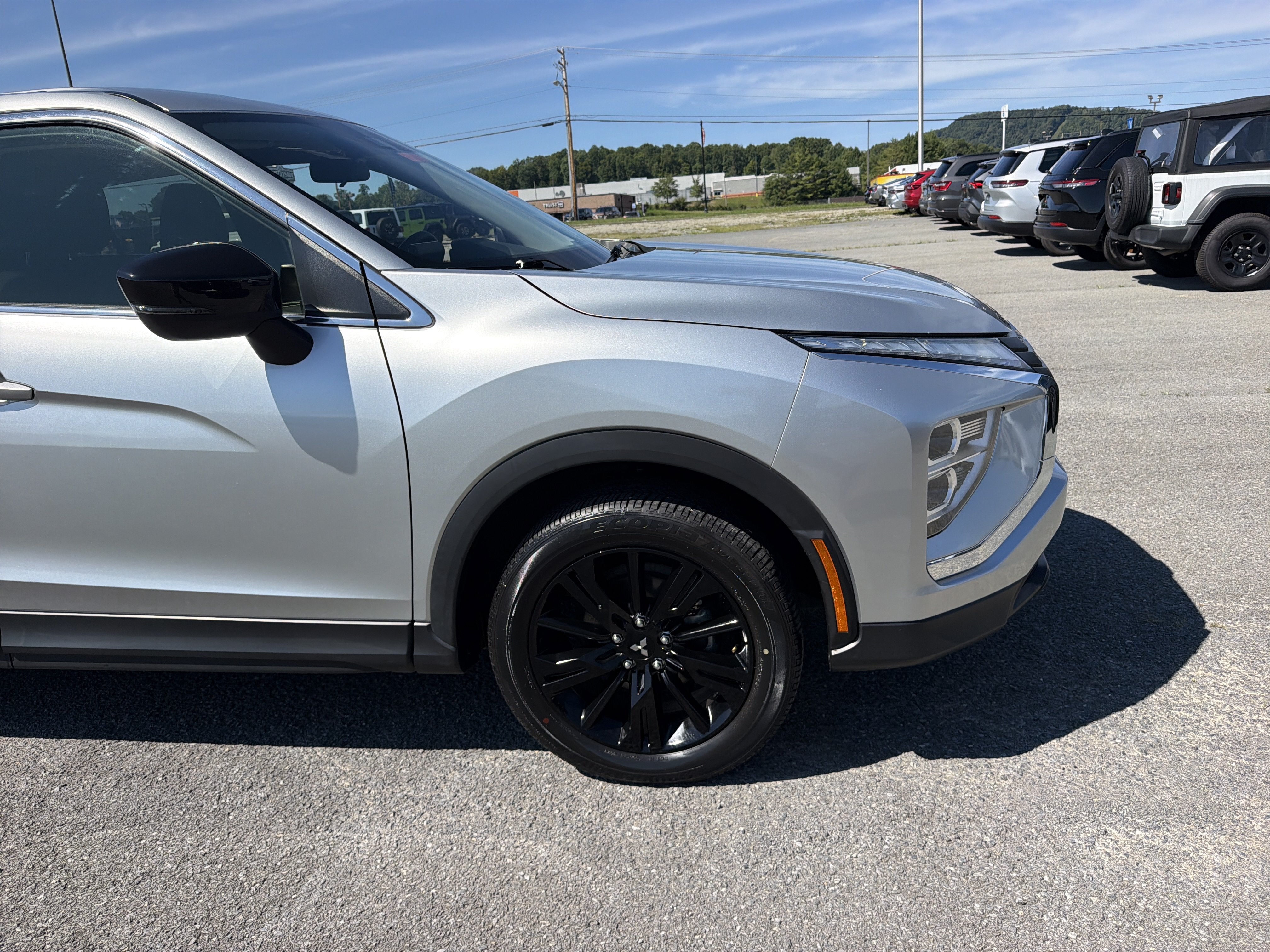 2024 Mitsubishi Eclipse Cross LE