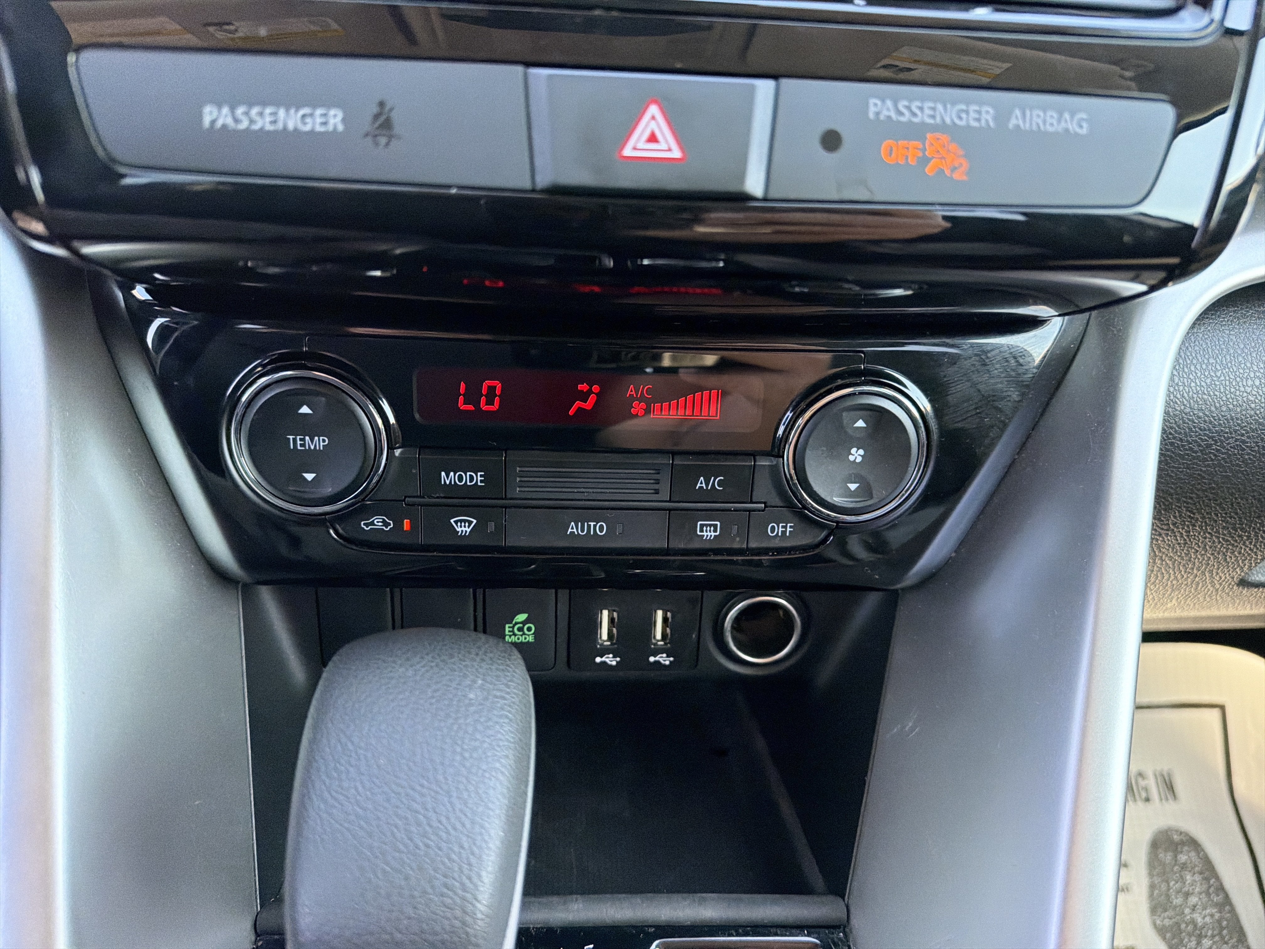 2024 Mitsubishi Eclipse Cross LE