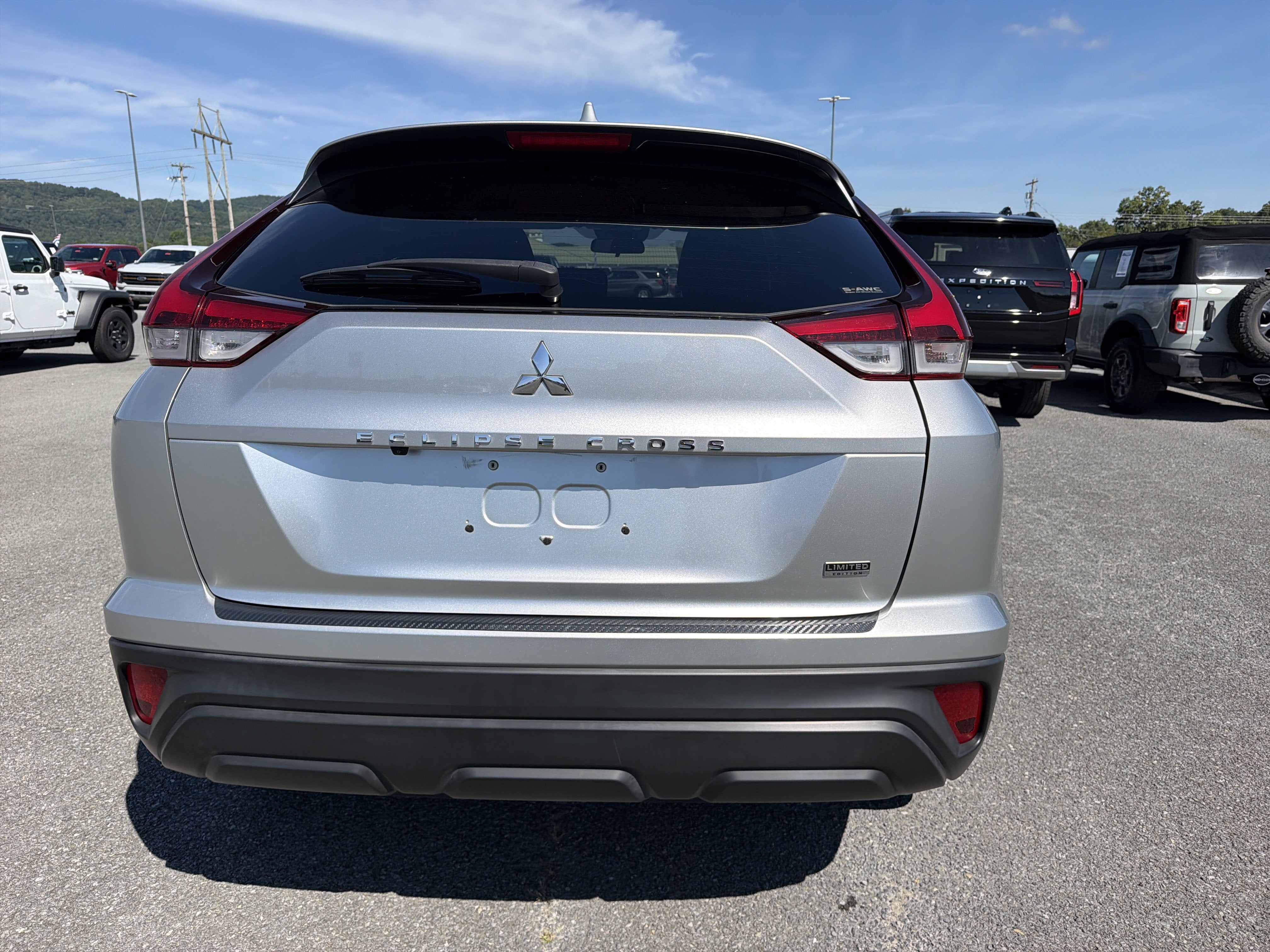 2024 Mitsubishi Eclipse Cross LE